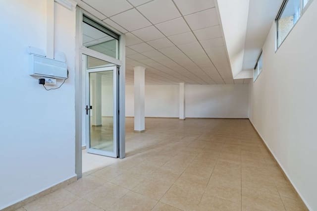 Kommersiell till salu i Antonio Machado, Torrevieja - 159 000 € (Ref: 10081654)