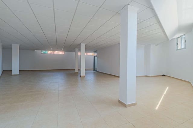 Kommersiell till salu i Antonio Machado, Torrevieja - 159 000 € (Ref: 10081654)