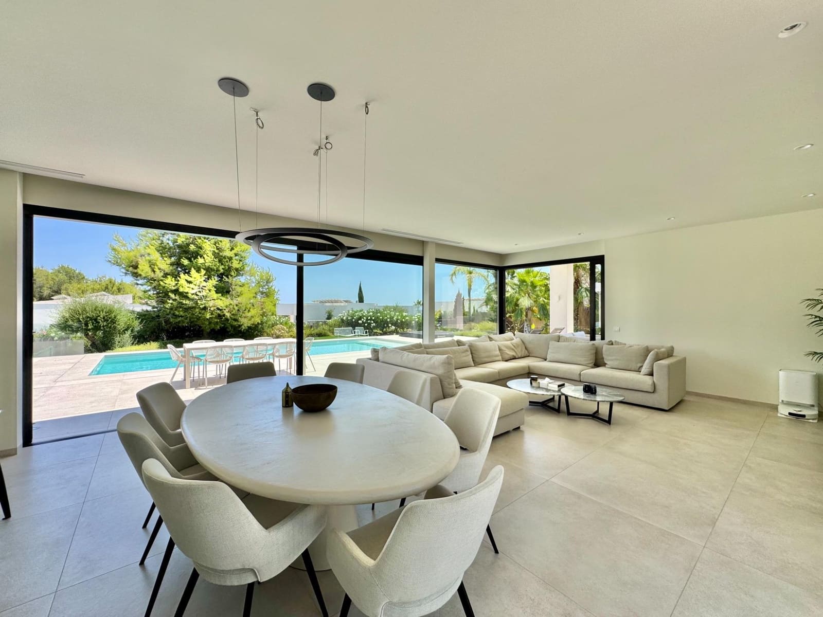 Chalet de 4 habitaciones en Las Colinas Golf en venta con piscina - 1.950.000 € (Ref: 10085126)