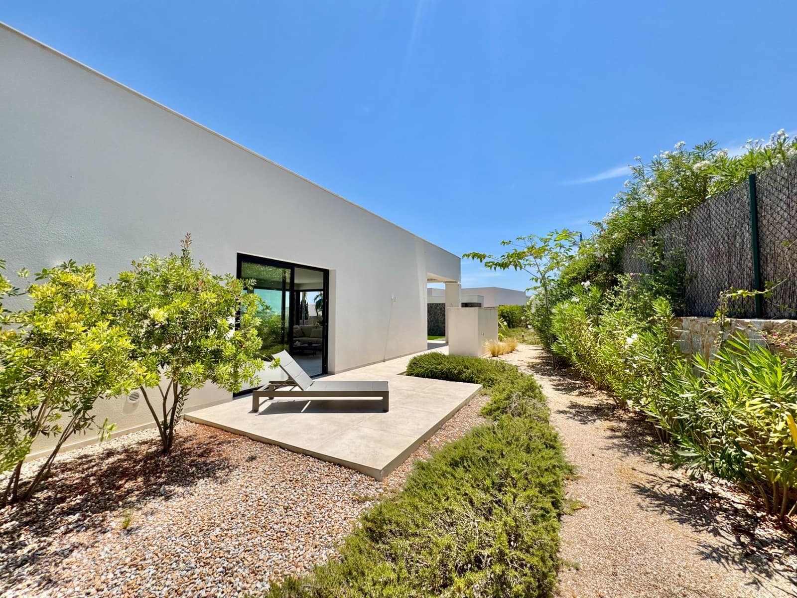 Chalet de 4 habitaciones en Las Colinas Golf en venta con piscina - 1.950.000 € (Ref: 10085126)