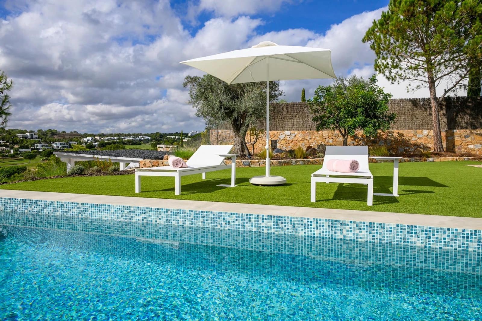3 slaapkamer Villa te koop in Las Colinas Golf met zwembad - € 1.790.000 (Ref: 10085128)