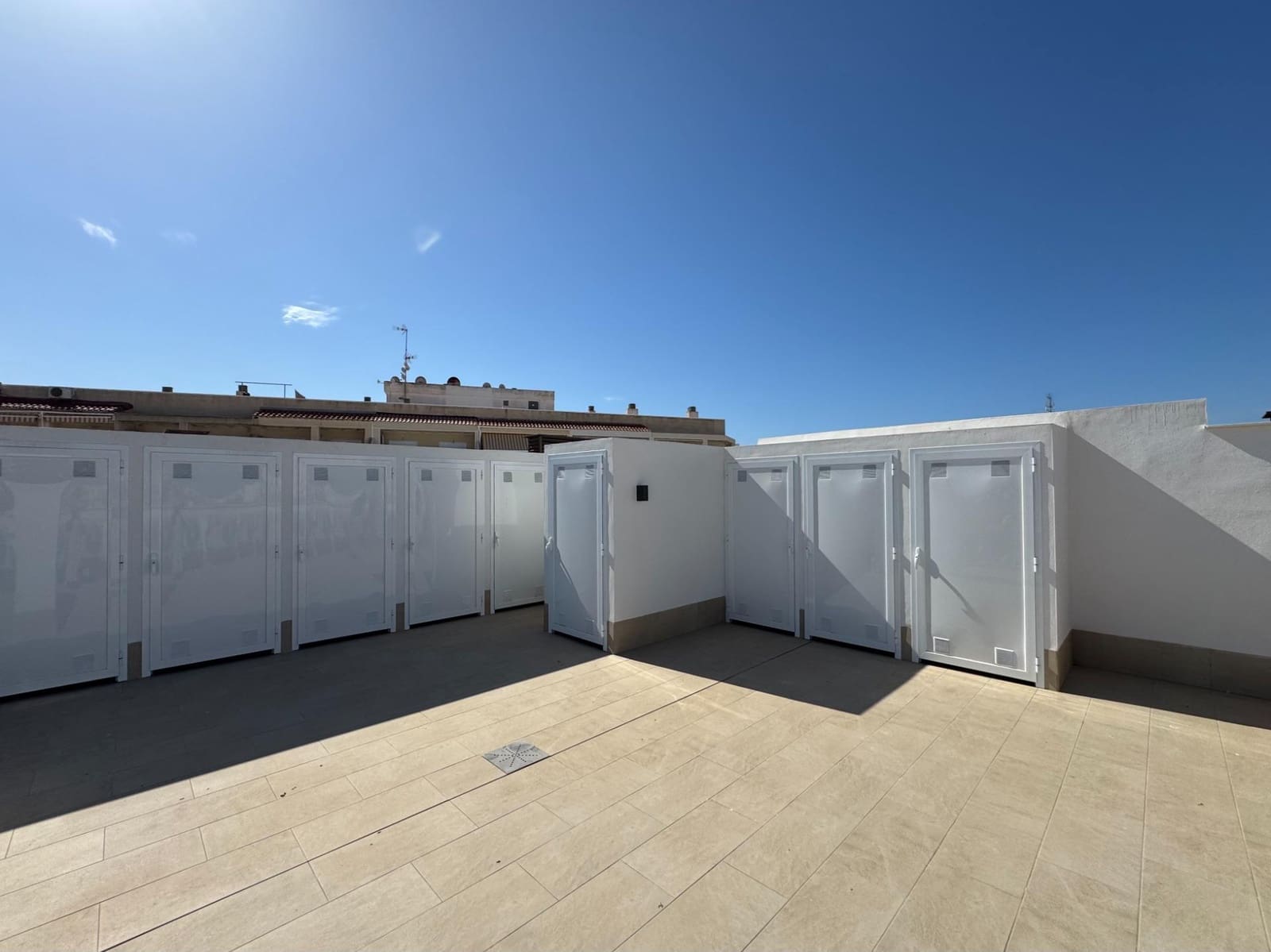 2 slaapkamer Appartement te koop in Torrevieja met zwembad - € 250.000 (Ref: 10085130)
