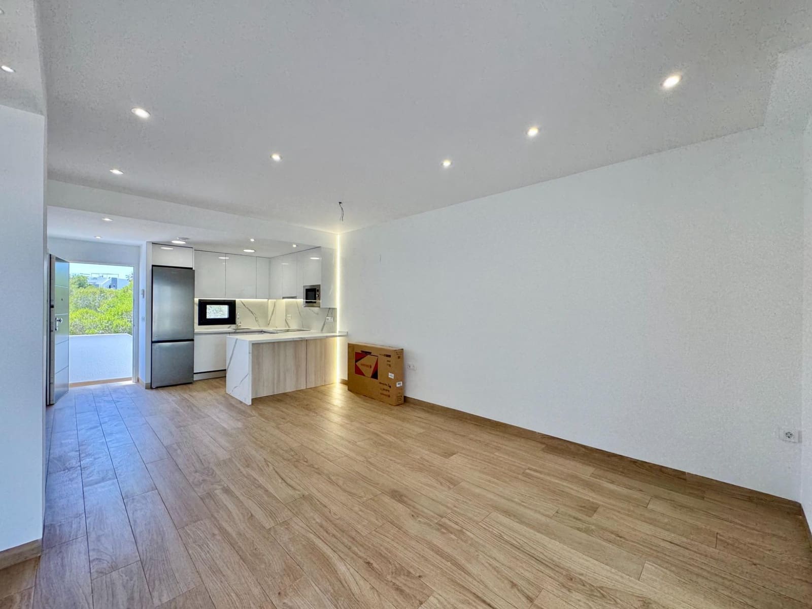 2 slaapkamer Penthouse te koop in Los Balcones met zwembad - € 359.900 (Ref: 10085131)