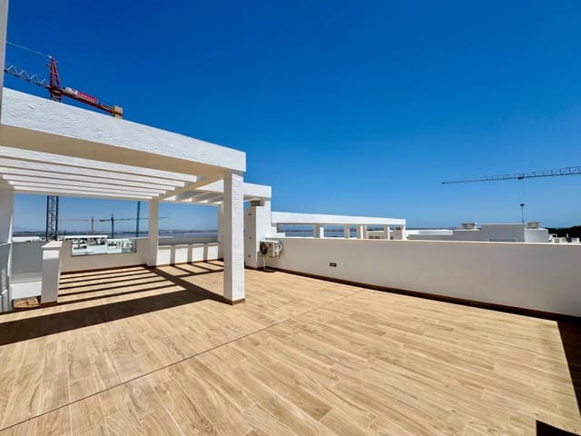 2 slaapkamer Penthouse te koop in Los Balcones met zwembad - € 359.900 (Ref: 10085131)