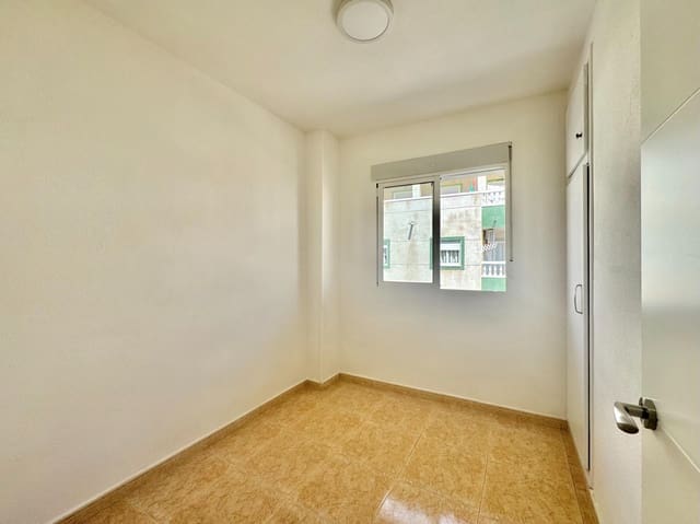 2 slaapkamer Appartement te koop in Centro, Torrevieja - € 137.500 (Ref: 10085141)