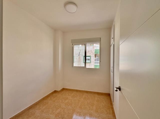 2 slaapkamer Appartement te koop in Centro, Torrevieja - € 137.500 (Ref: 10085141)