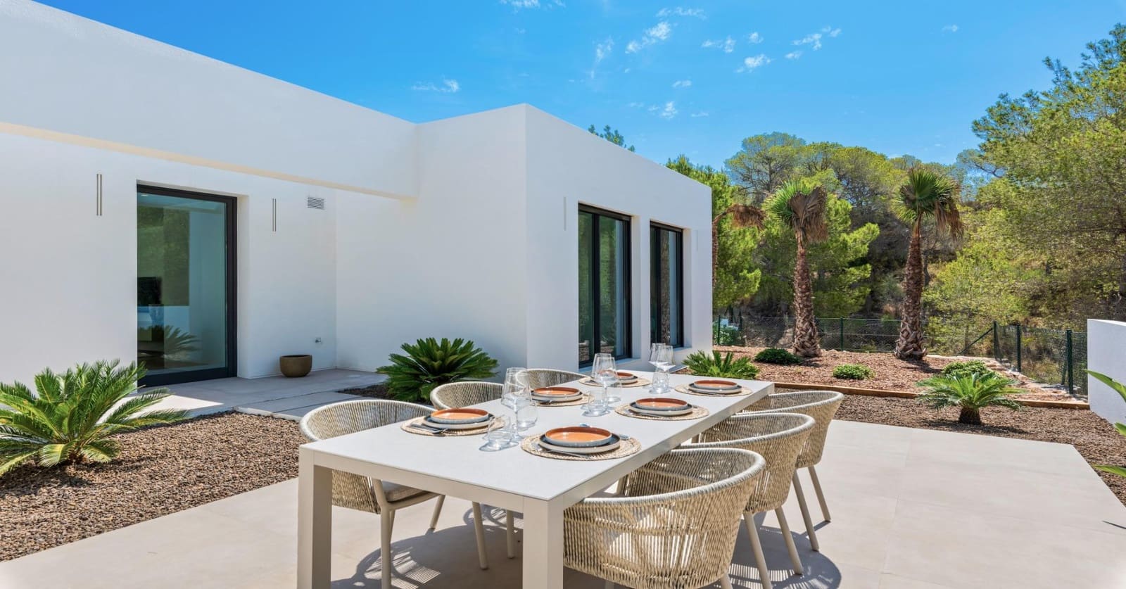 Chalet de 4 habitaciones en Las Colinas Golf en venta - 1.879.000 € (Ref: 10085142)