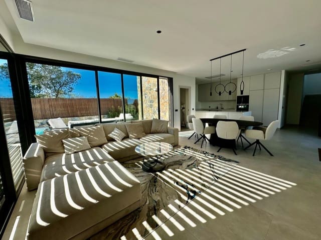 3 Zimmer Villa zu verkaufen in Las Colinas Golf, Orihuela - 1.030.000 € (Ref: 10085162)