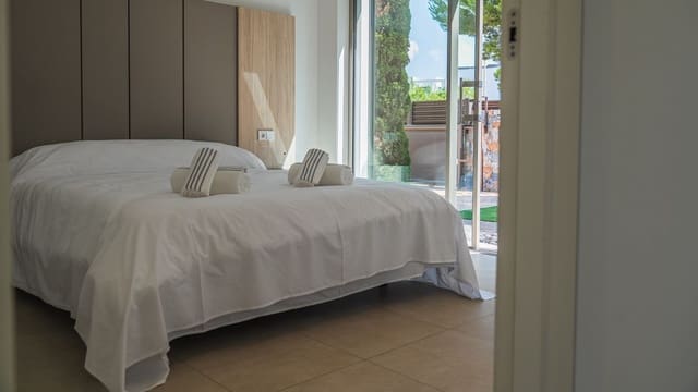 4 makuuhuone Huvila myytävänä paikassa Las Colinas Golf, Orihuela mukana uima-altaan - 2 295 000 € (Ref: 10085163)