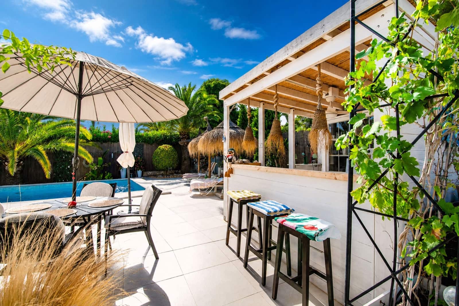 Chalet de 2 habitaciones en Benissa en venta con piscina garaje - 579.000 € (Ref: 10085393)