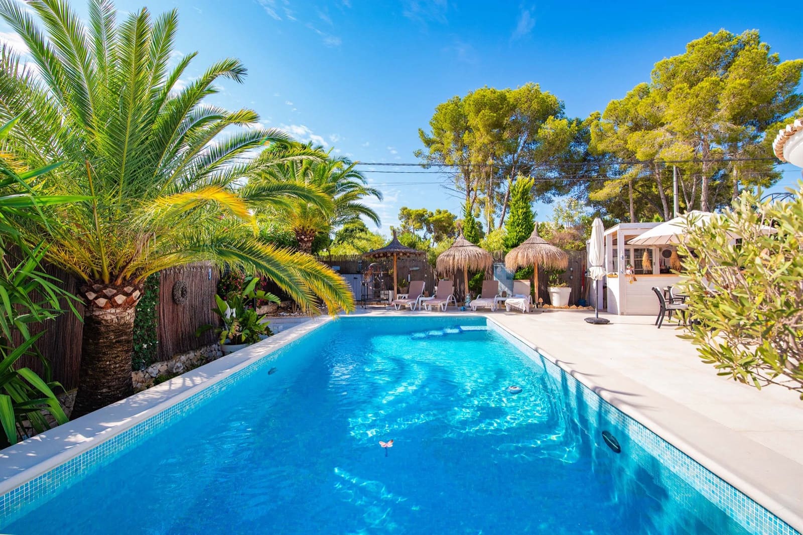 Chalet de 2 habitaciones en Benissa en venta con piscina garaje - 579.000 € (Ref: 10085393)