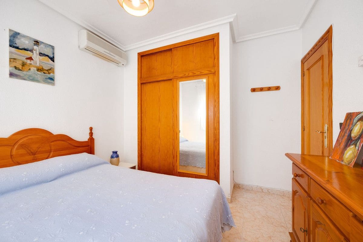 3 soveværelse Villa til salg i Orihuela Costa - € 389.000 (Ref: 10085790)
