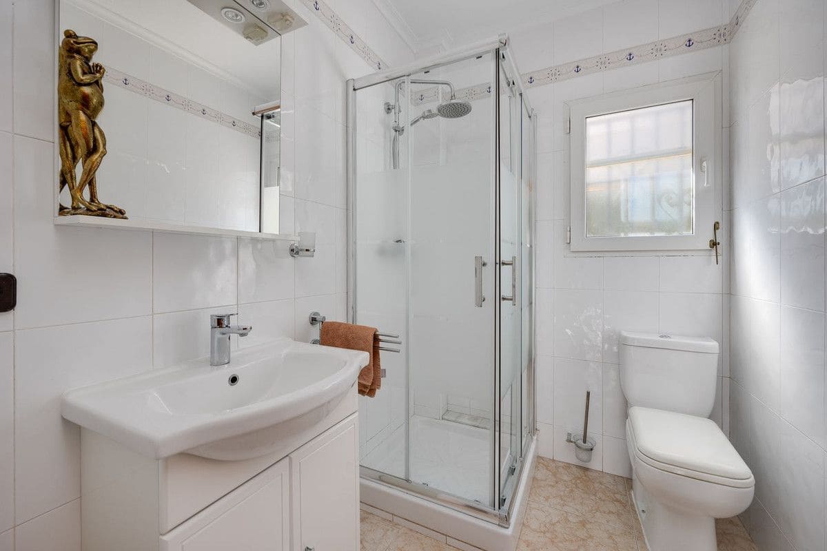 3 soveværelse Villa til salg i Orihuela Costa - € 389.000 (Ref: 10085790)