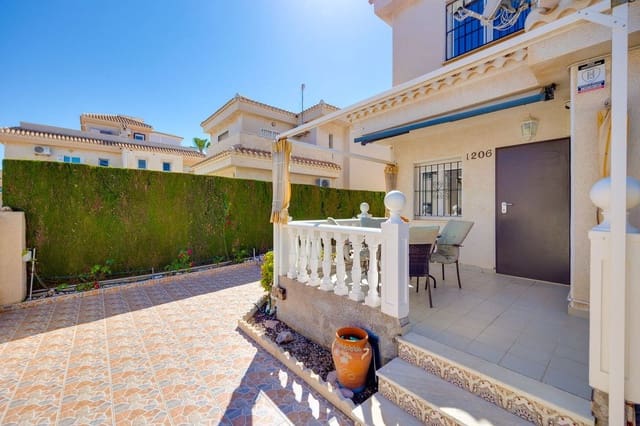 3 soveværelse Villa til salg i La Zenia, Orihuela - € 389.000 (Ref: 10085790)