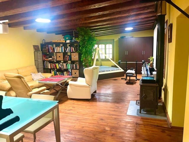 3 slaapkamer Villa te koop in El Carmen, Murcia stad - € 450.000 (Ref: 10085880)