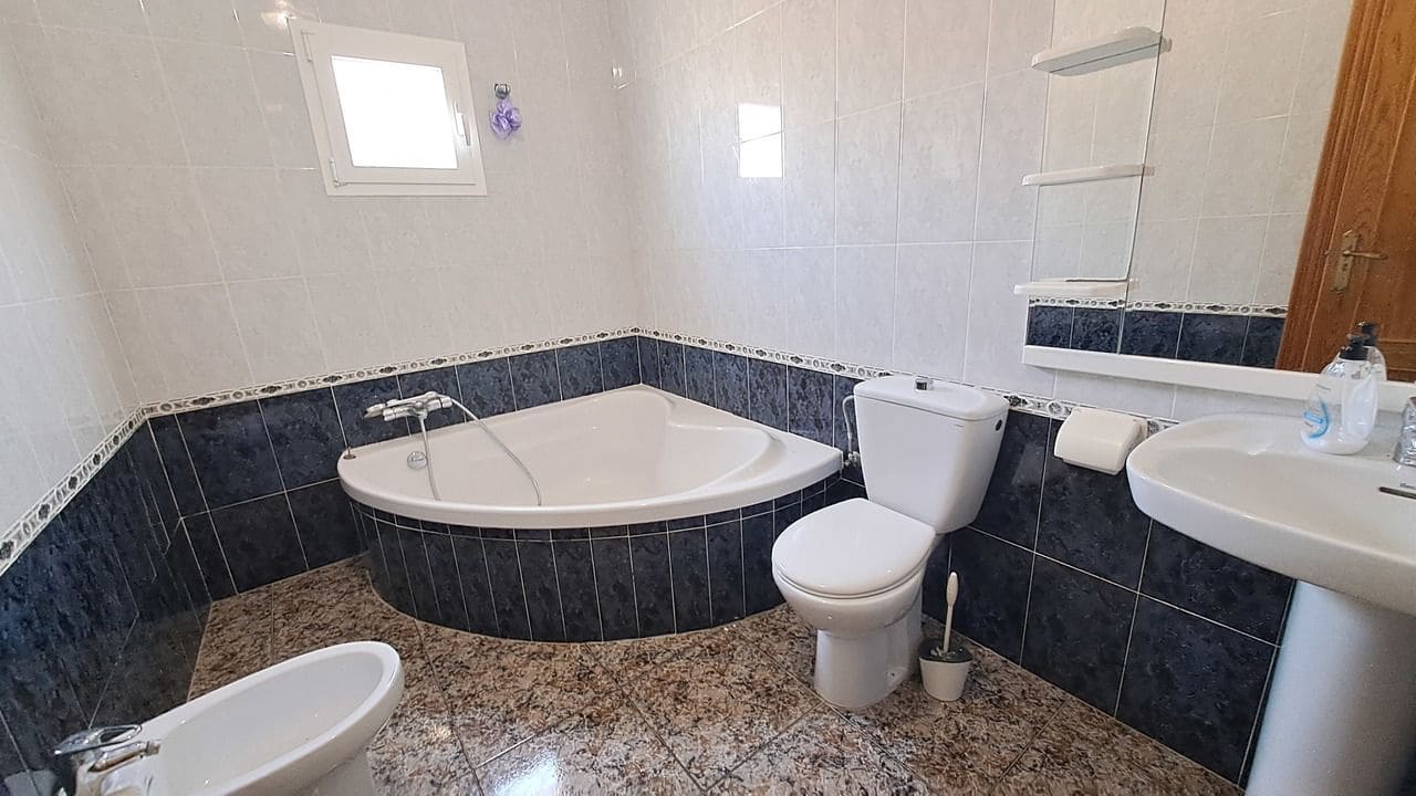 5 quarto Moradia para venda em Orihuela Costa - 519 000 € (Ref: 10085910)