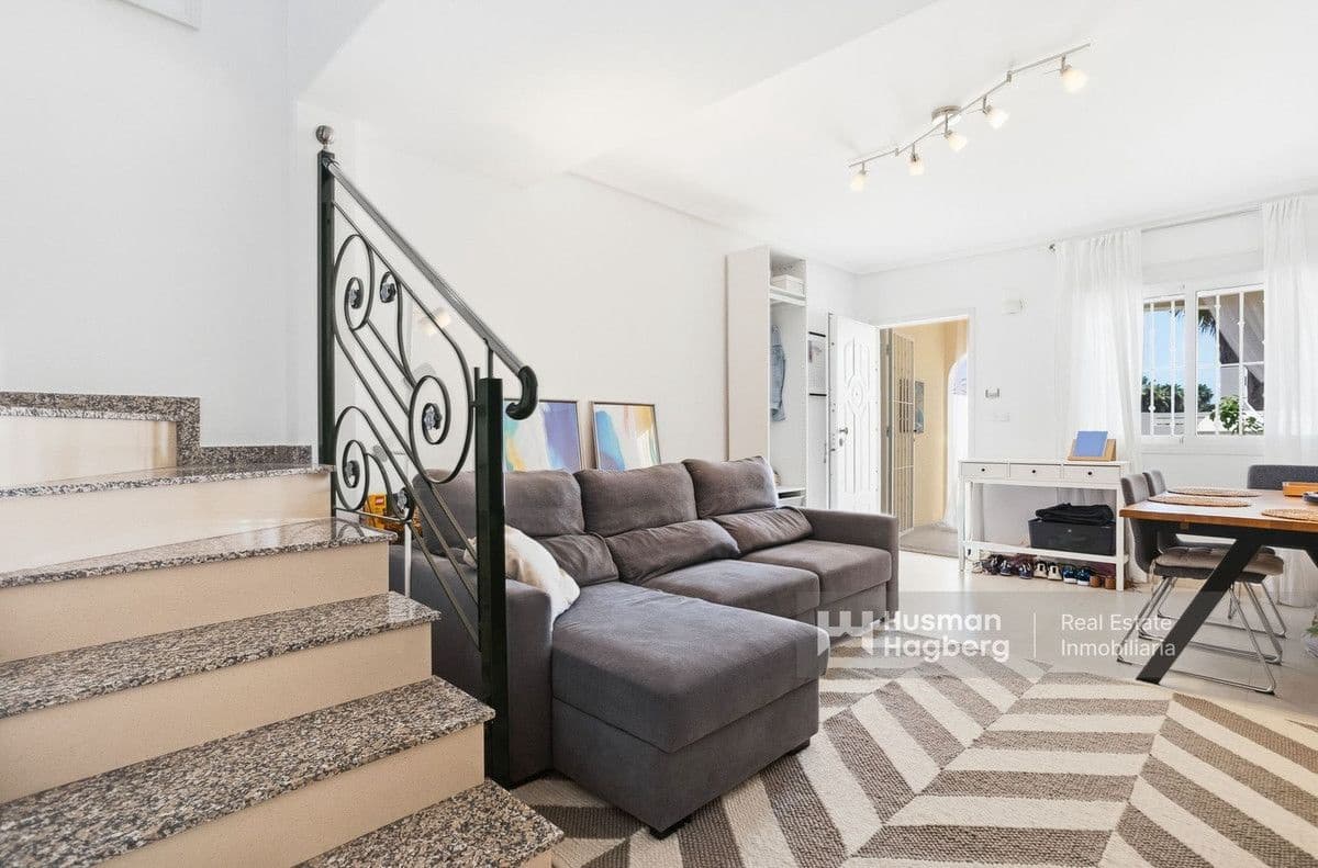 2 sovrum Radhus till salu i Dona Pepa - 229 000 € (Ref: 10085916)