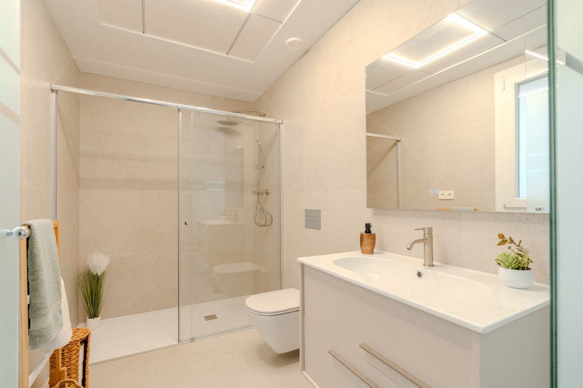 3 chambre Villa/Maison à vendre à Los Alcazares avec piscine - 474 000 € (Ref: 10089265)