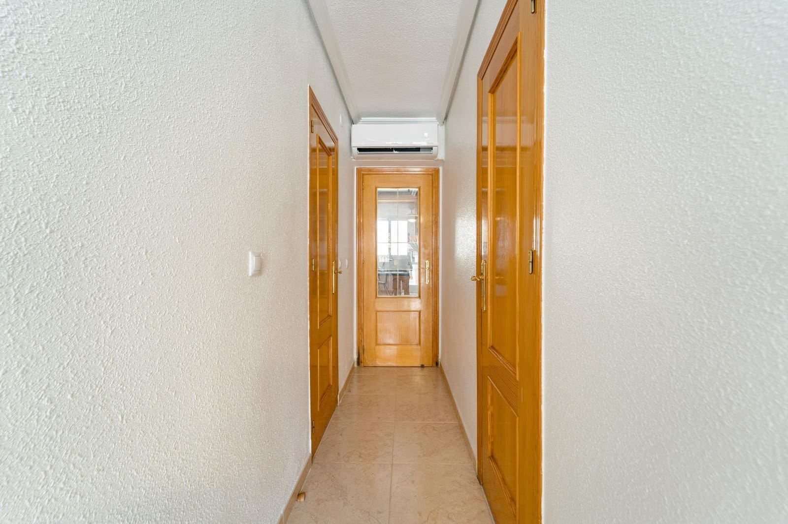 4 makuuhuone Huoneisto myytävänä paikassa Torrevieja - 215 500 € (Ref: 10089352)