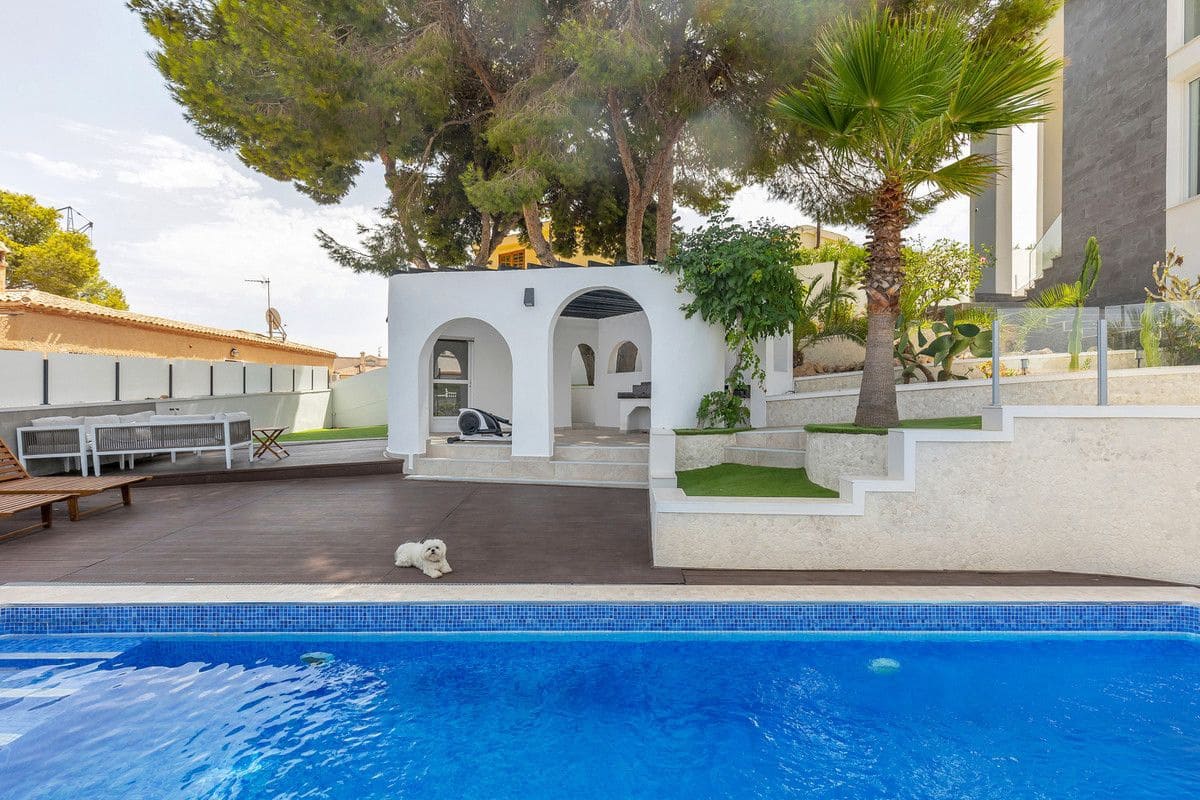 5 soveværelse Villa til salg i Orihuela - € 849.000 (Ref: 10089365)