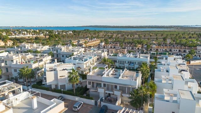 3 soveværelse Lejlighed til salg i Rojales med swimmingpool - € 360.000 (Ref: 10089366)