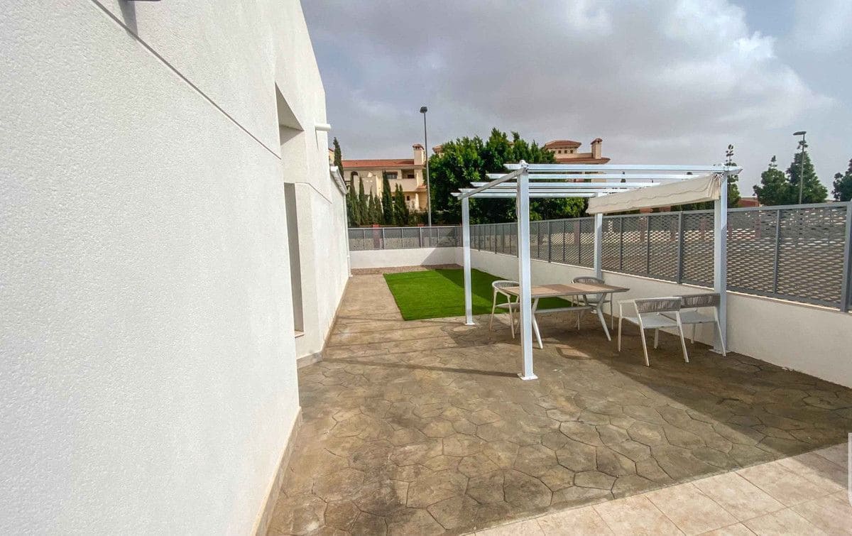 3 sovrum Villa till salu i Los Alcazares med pool - 397 650 € (Ref: 10090608)