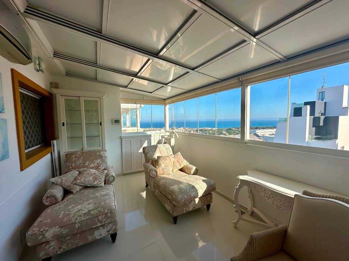 2 bedroom Apartment for sale in Guardamar del Segura - € 419,000 (Ref: 10090637)