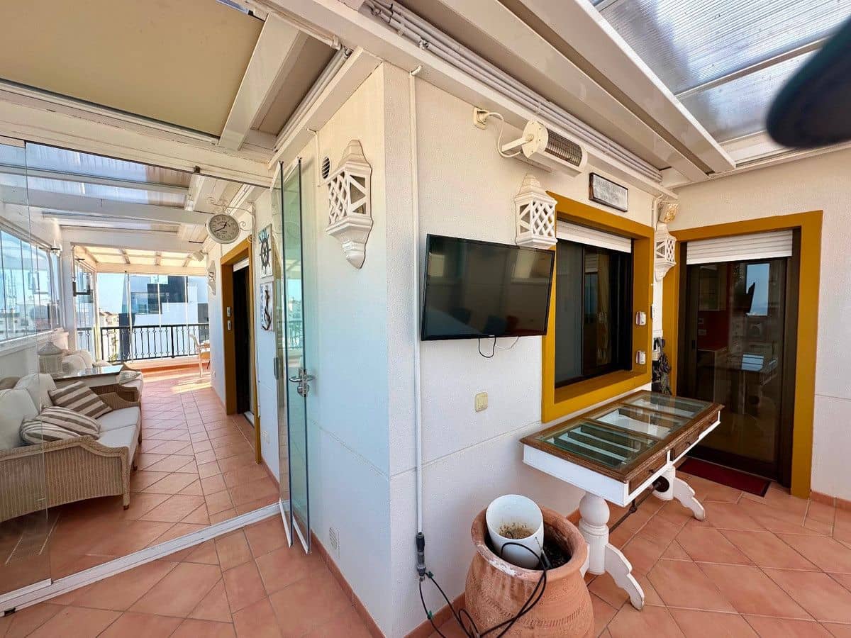2 bedroom Apartment for sale in Guardamar del Segura - € 419,000 (Ref: 10090637)