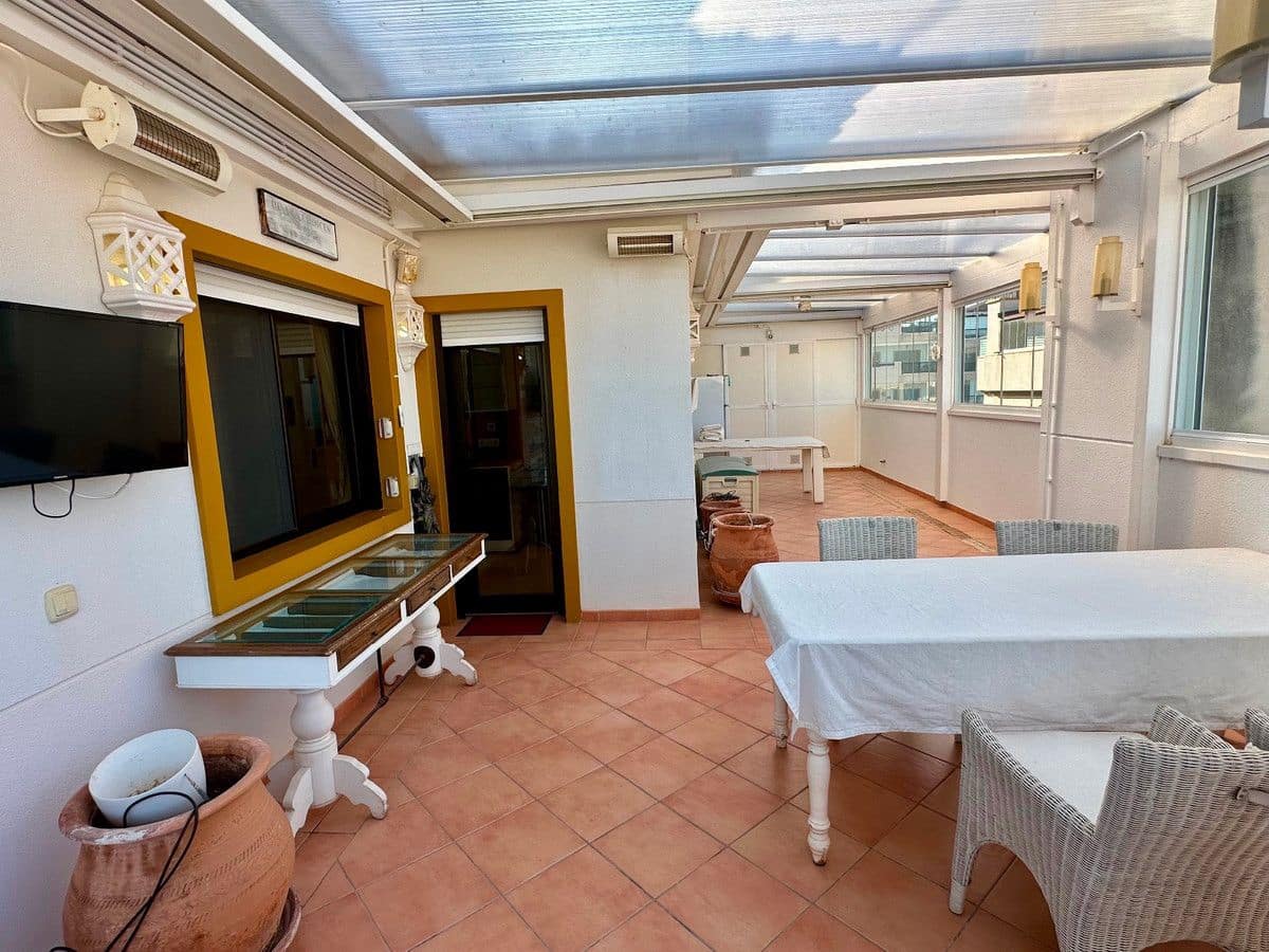 2 makuuhuone Huoneisto myytävänä paikassa Guardamar del Segura mukana uima-altaan - 419 000 € (Ref: 10090638)