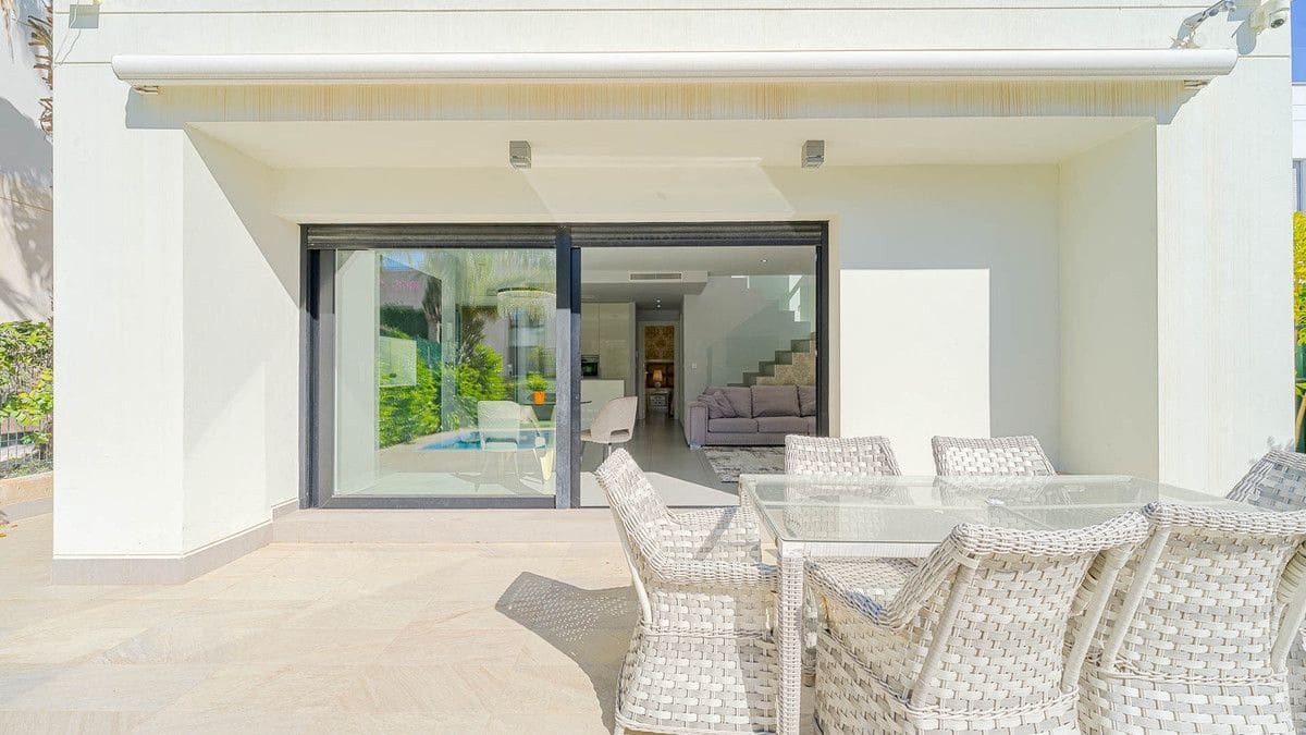 3 soverom Villa til salgs i Rojales - € 458 900 (Ref: 10090680)