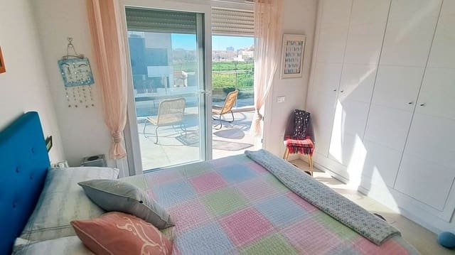 3 makuuhuone Huvila myytävänä paikassa Pilar de la Horadada ciudad, Pilar de la Horadada mukana uima-altaan - 450 000 € (Ref: 10090681)