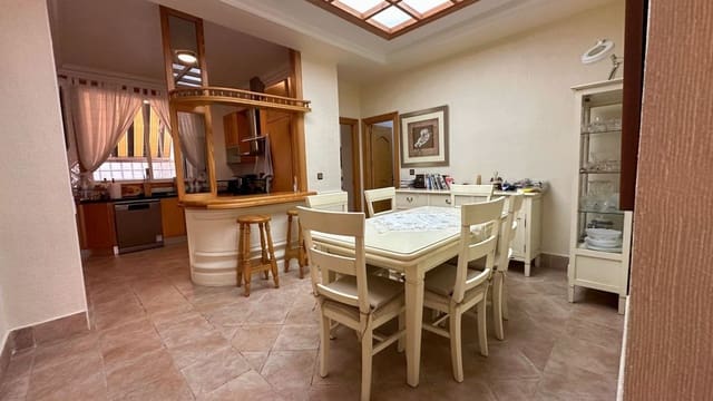 3 Zimmer Apartment zu verkaufen in Zona Pueblo, Guardamar del Segura - 261.000 € (Ref: 10090682)