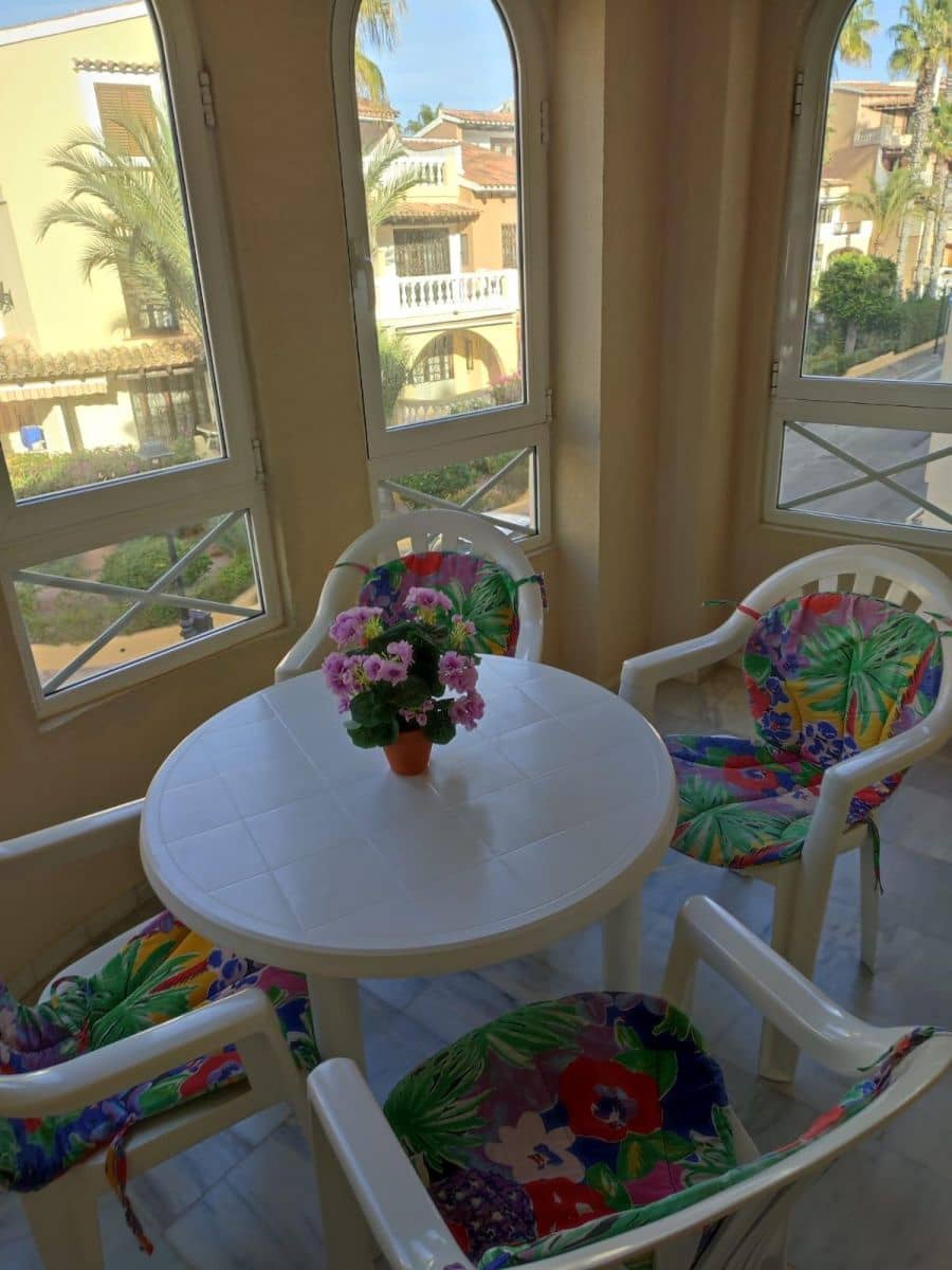 2 soveværelse Lejlighed til salg i Torrevieja med swimmingpool - € 204.000 (Ref: 10090689)