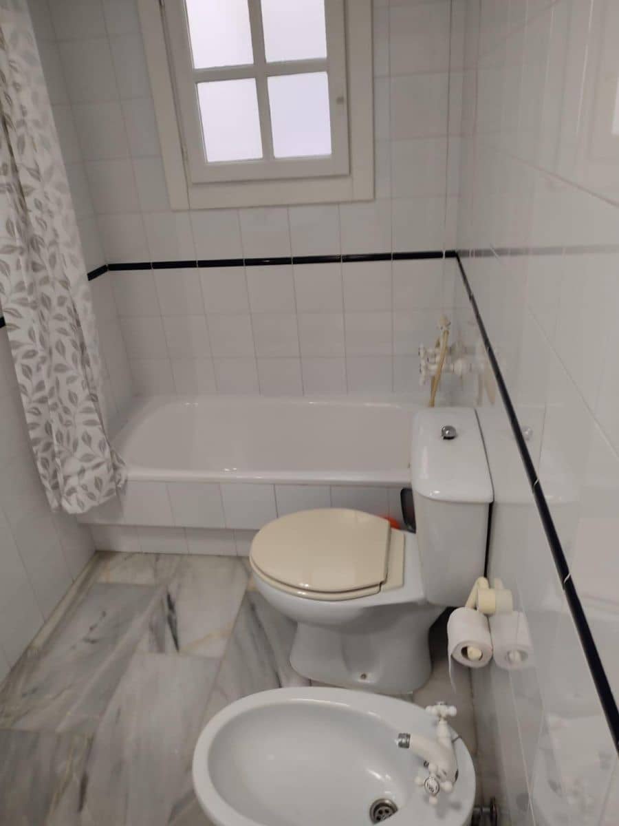 2 soveværelse Lejlighed til salg i Torrevieja med swimmingpool - € 204.000 (Ref: 10090689)