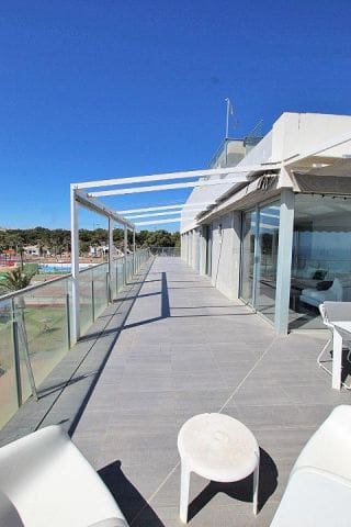 3 soveværelse Penthouse til salg i Guardamar del Segura med swimmingpool - € 840.000 (Ref: 10090692)