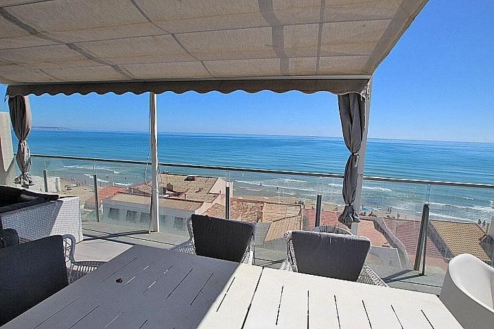 3 soveværelse Penthouse til salg i Guardamar del Segura med swimmingpool - € 840.000 (Ref: 10090692)