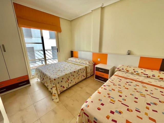 3 makuuhuone Omakotitalo myytävänä paikassa Los Secanos, Guardamar del Segura mukana uima-altaan - 247 000 € (Ref: 10090713)