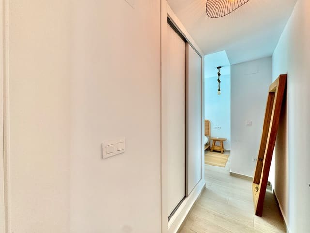 3 slaapkamer Villa te koop in Alicante stad met zwembad garage - € 620.000 (Ref: 10091643)
