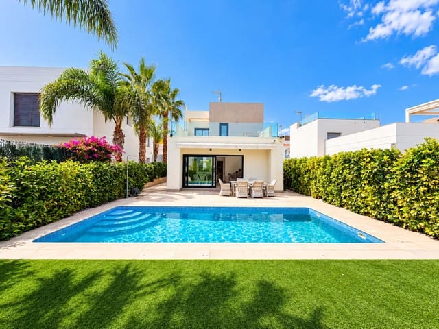 Chalet de 3 habitaciones en Almoradí en venta - 459.000 € (Ref: 10091696)