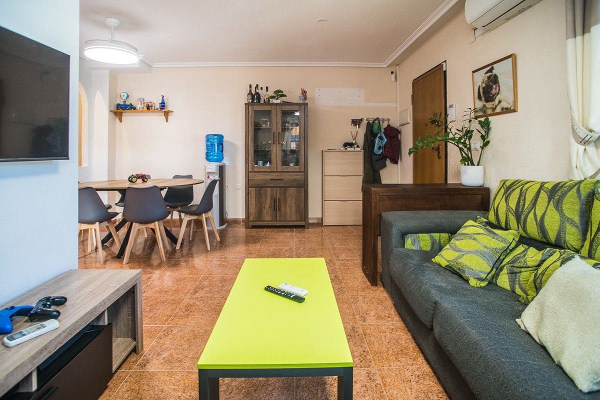 3 slaapkamer Villa te koop in Orihuela met zwembad - € 215.000 (Ref: 10091715)