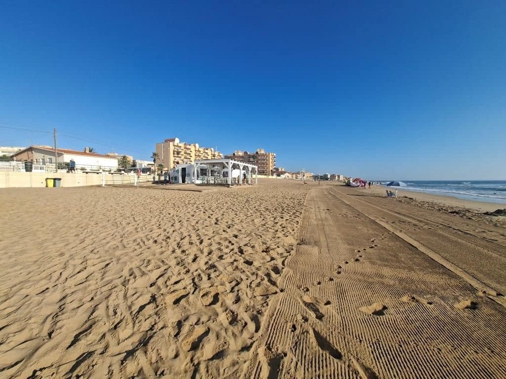 Casa de 3 habitaciones en La Mata en venta - 695.000 € (Ref: 10091730)