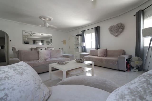 4 chambre Villa/Maison à vendre à Benijófar avec piscine - 379 950 € (Ref: 10091733)