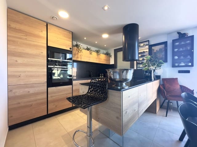 Ático de 3 habitaciones en Lomas de Cabo Roig - Los Dolses, Orihuela en venta con piscina - 639.000 € (Ref: 10091873)