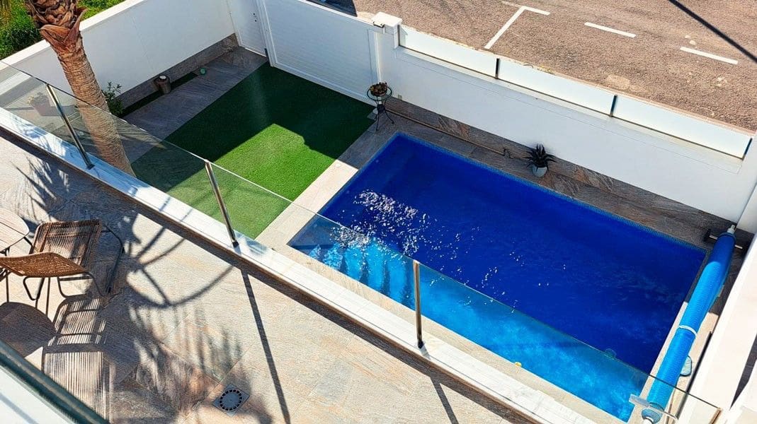 3 soveværelse Villa til salg i Pilar de la Horadada med swimmingpool - € 450.000 (Ref: 10091907)