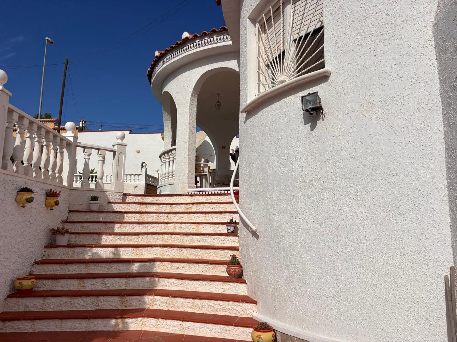 Chalet de 2 habitaciones en Rojales en venta con piscina - 310.000 € (Ref: 10091919)