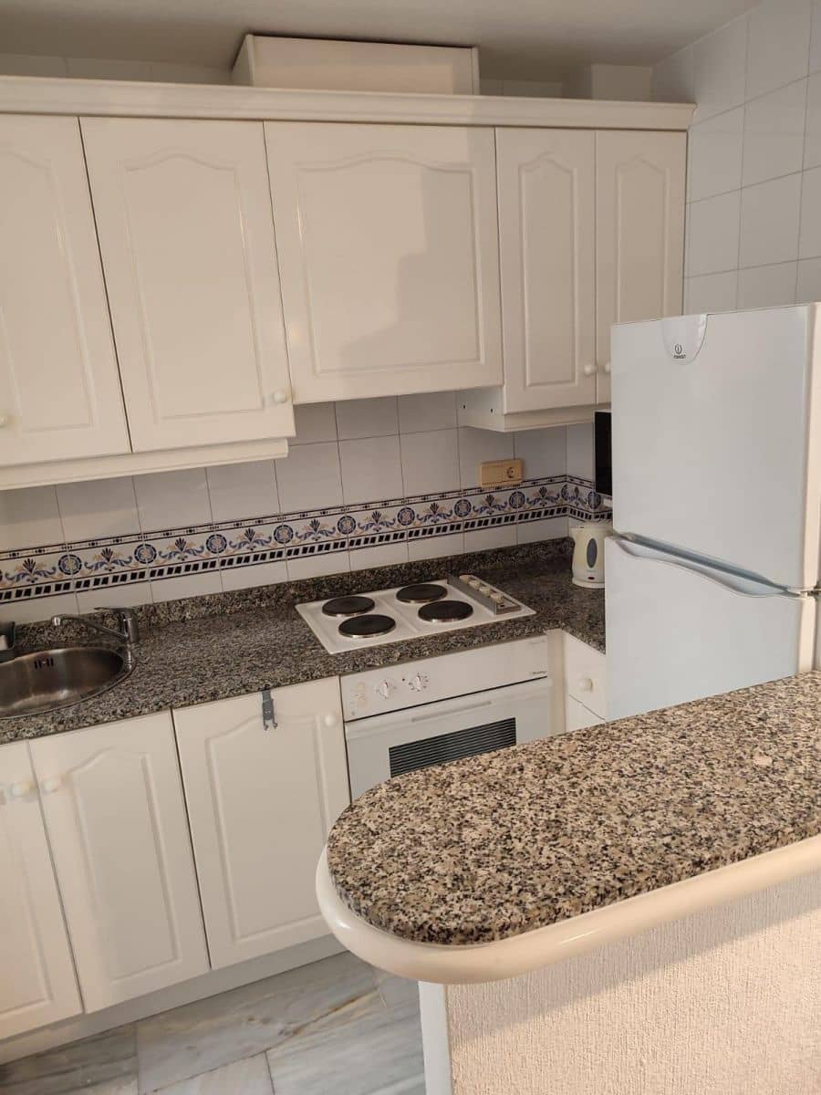 2 slaapkamer Appartement te koop in Torrevieja met zwembad - € 204.000 (Ref: 10091933)