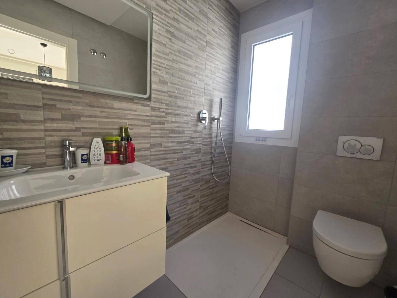3 chambre Appartement à vendre à Aguas Nuevas avec piscine - 295 000 € (Ref: 10091938)