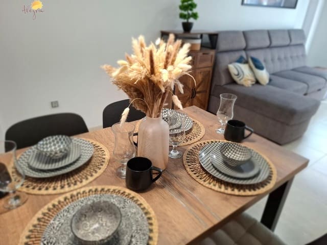 2 makuuhuone Huoneisto myytävänä paikassa Avenida Habaneras - Curva de Palangre, Torrevieja mukana uima-altaan - 177 950 € (Ref: 10092115)