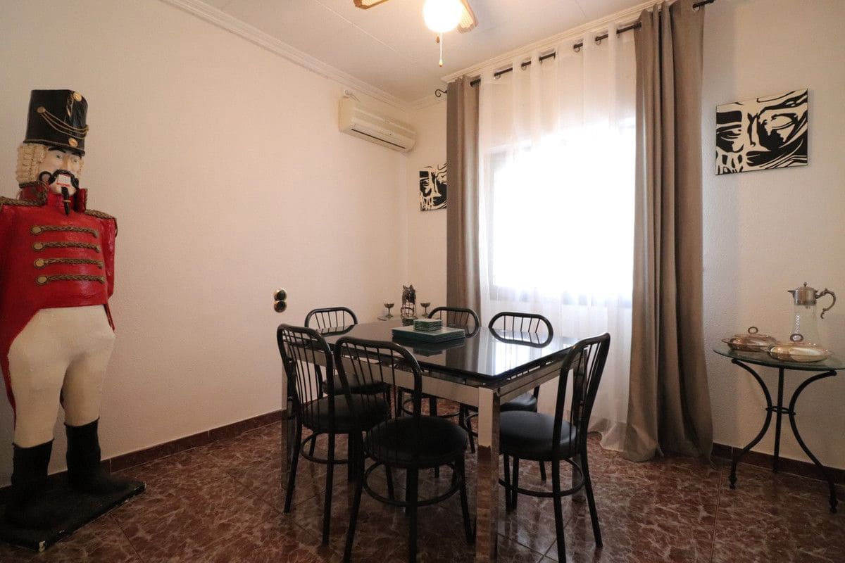 Chalet de 6 habitaciones en Crevillente / Crevillent en venta con piscina - 468.000 € (Ref: 10092205)