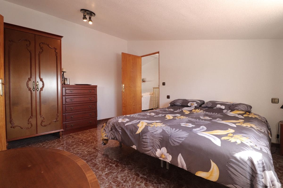 Chalet de 6 habitaciones en Crevillente / Crevillent en venta con piscina - 468.000 € (Ref: 10092205)